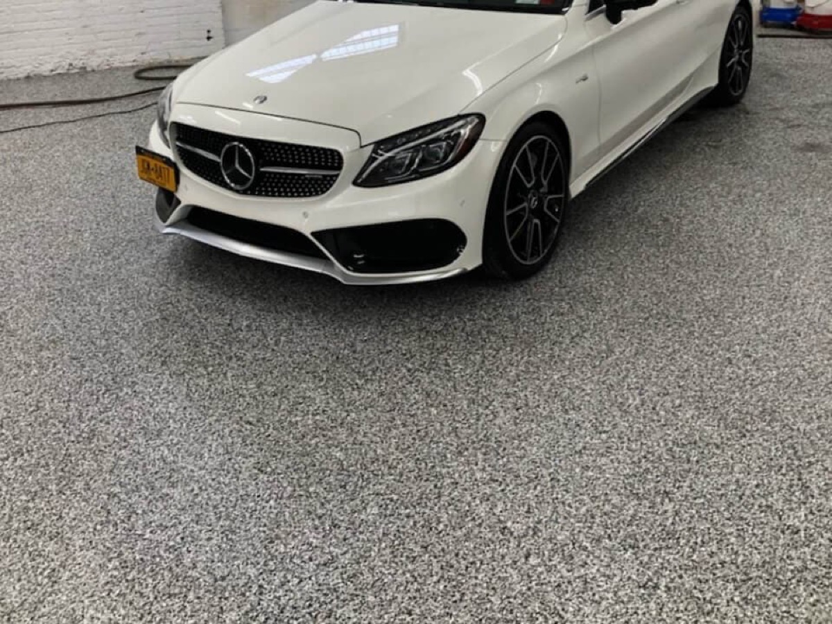 Epoxy Flake project 4 by Southside Concrete Polishing